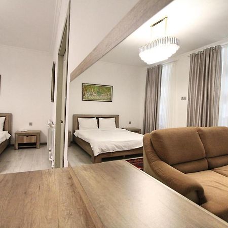 Antique Palace Baku Hotel Εξωτερικό φωτογραφία