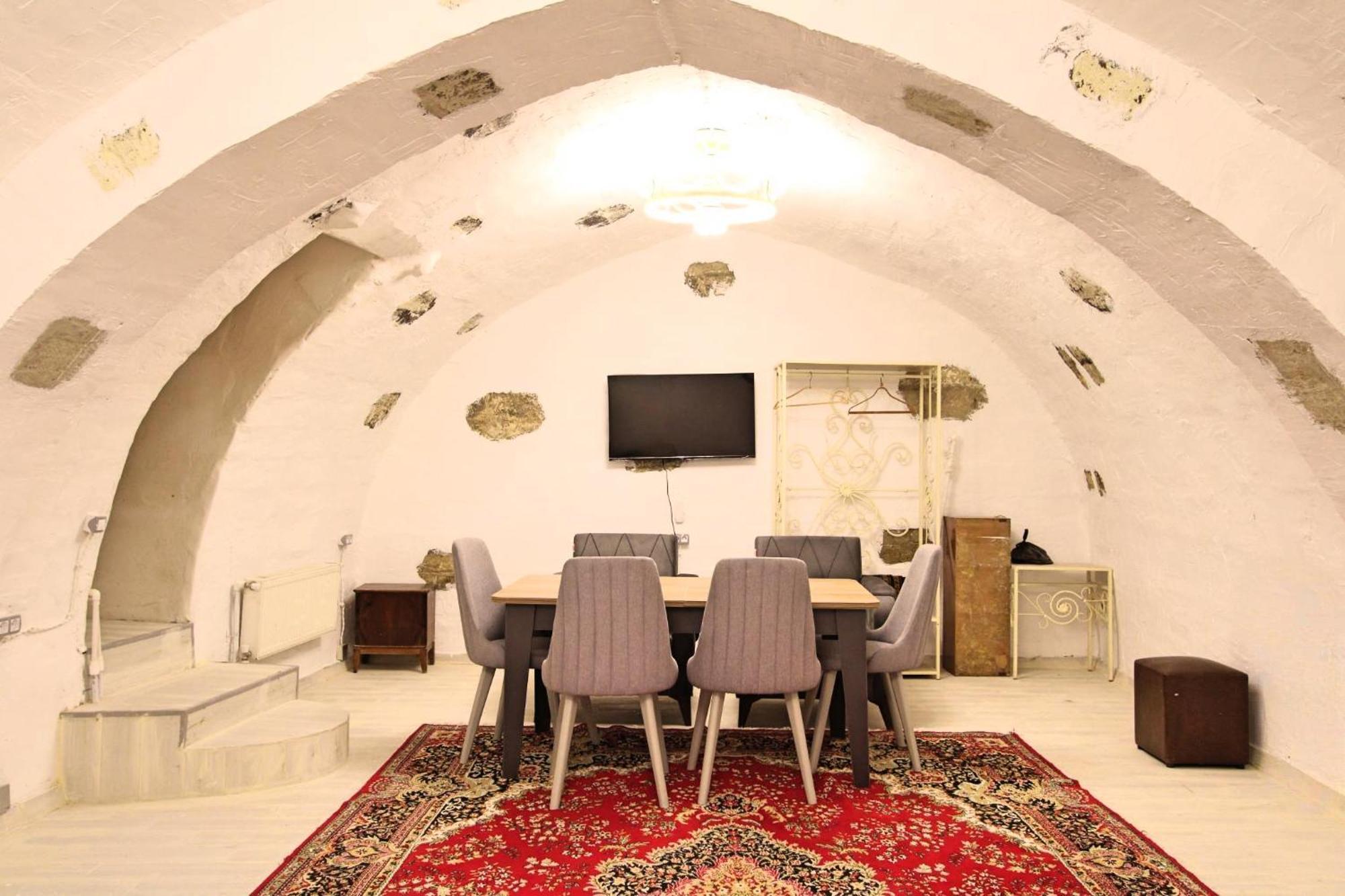 Antique Palace Baku Hotel Εξωτερικό φωτογραφία
