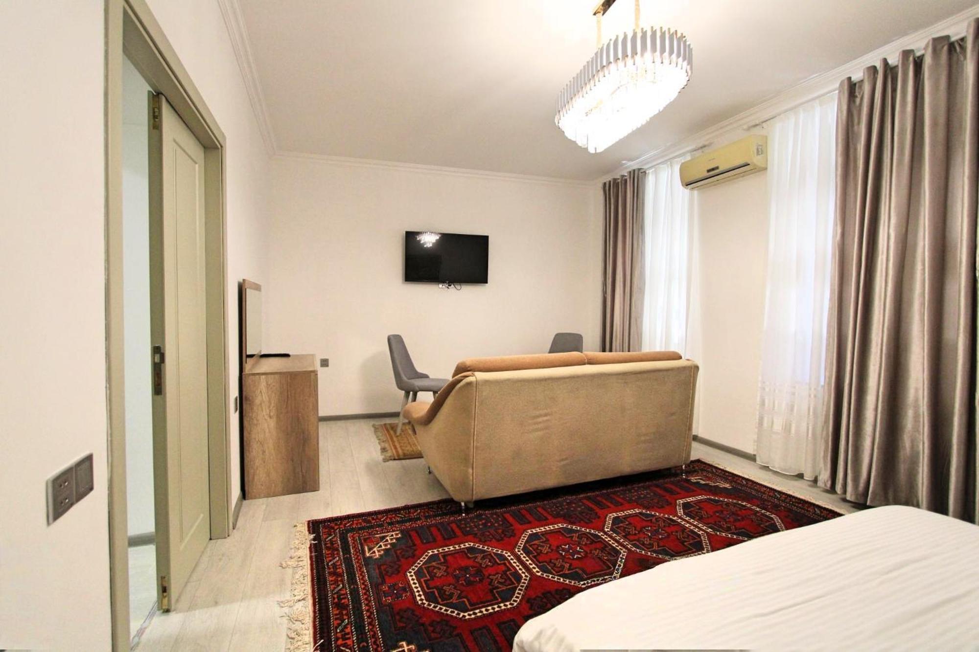 Antique Palace Baku Hotel Εξωτερικό φωτογραφία